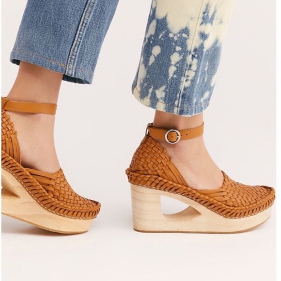 Free People Shoes - Free People Teagan Huarache woven wedged clog